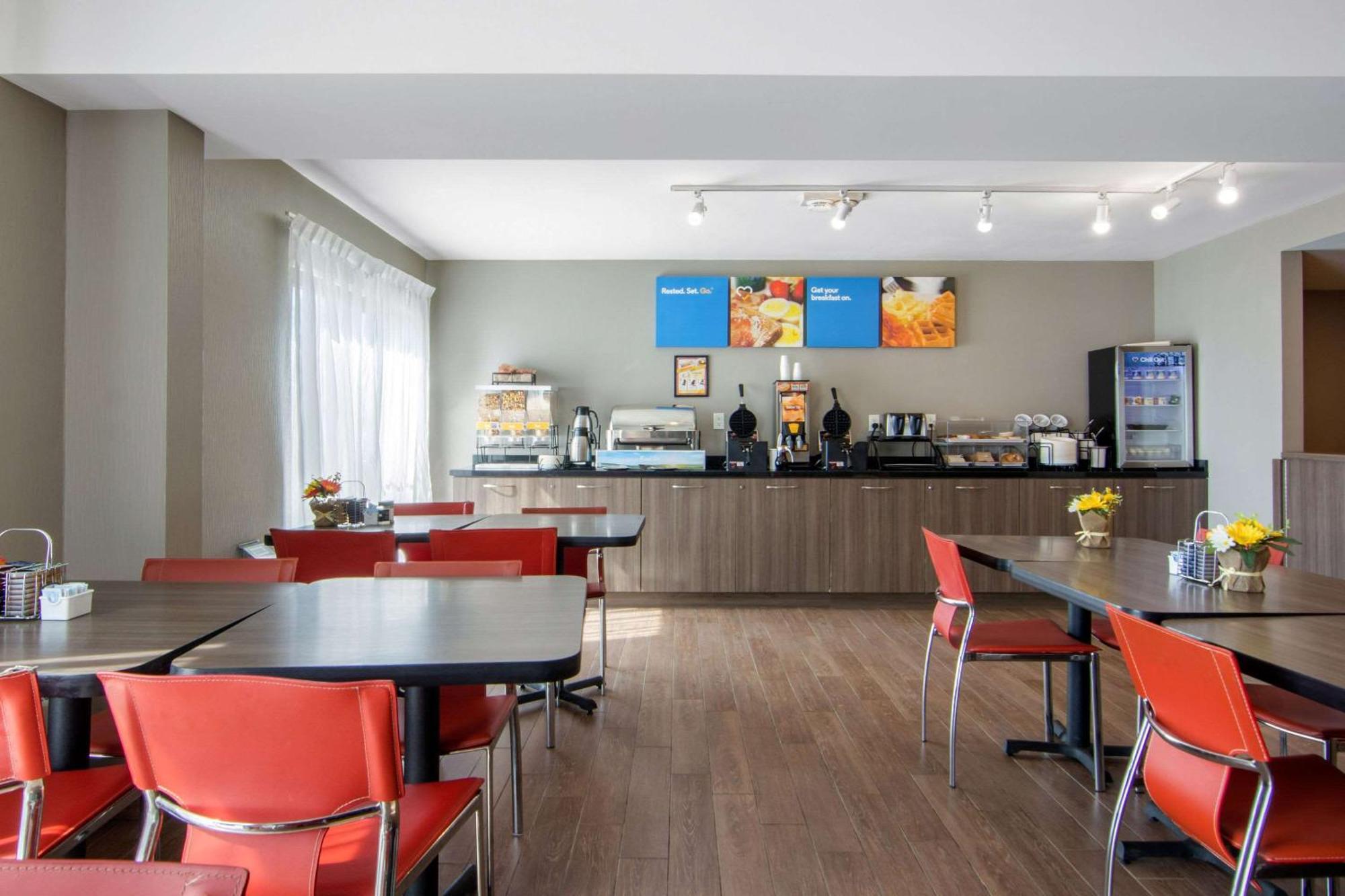 Comfort Inn Sudbury Ngoại thất bức ảnh