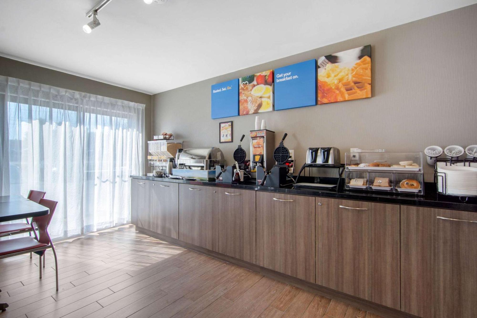 Comfort Inn Sudbury Ngoại thất bức ảnh