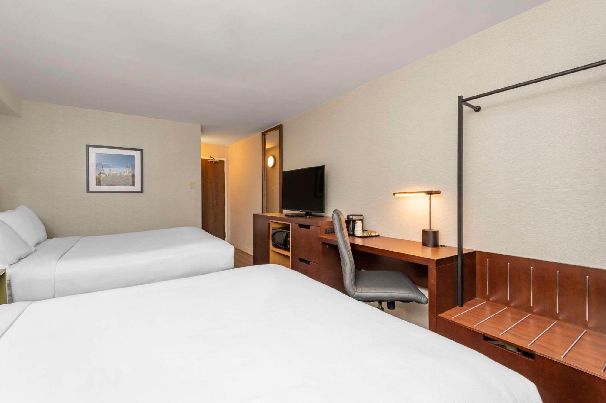 Comfort Inn Sudbury Ngoại thất bức ảnh
